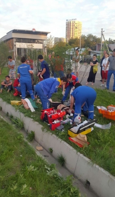 Жуткое ДТП в Алматы: 1 человек погиб, 6 пострадали