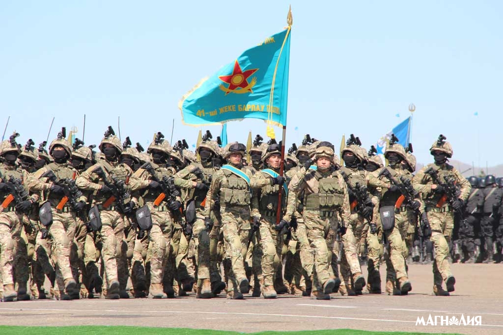 Сколько армия в казахстане. Армия Казахстана. Вс Казахстана. Отар парад. Ввойско Казахстана.
